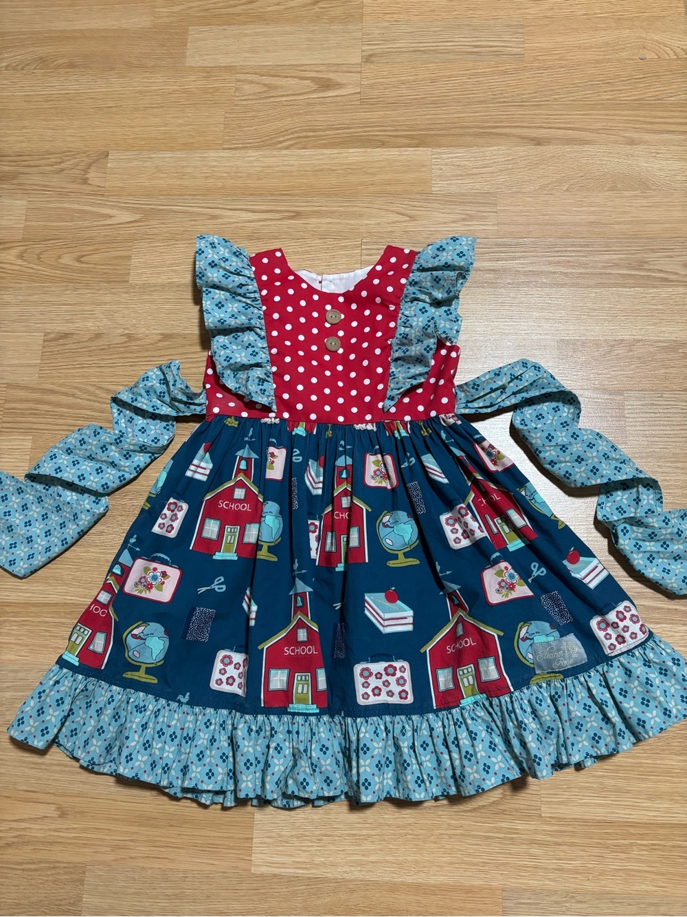 “Eleanor Rose” dress size 5-6 in great condition